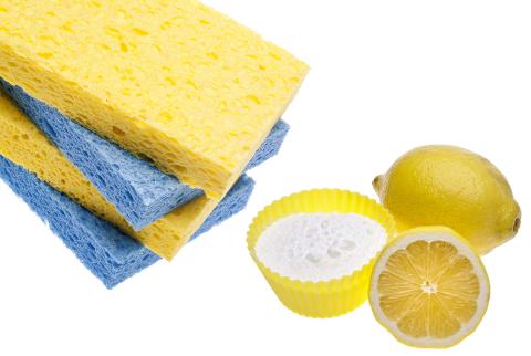 Sponges, lemons and baking soda